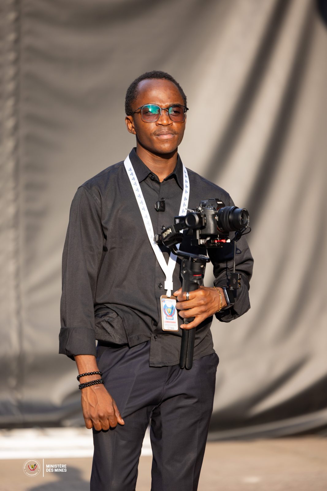 Couverture institutionnelle — Ministère des Mines